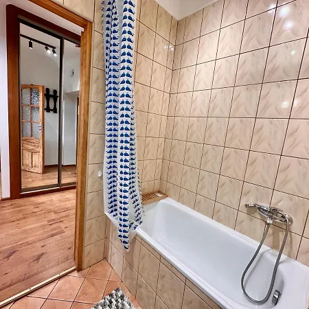 Beauty 2 Wifi 1 Gbs Tv'80 Netflix Hbo Disney+ Apartment