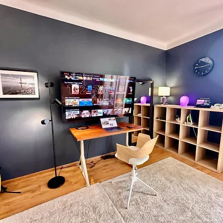 Beauty 2 Wifi 1 Gbs Tv'80 Netflix Hbo Disney+ * Varsavia