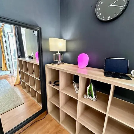 Beauty 2 Wifi 1 Gbs Tv'80 Netflix Hbo Disney+ Apartment